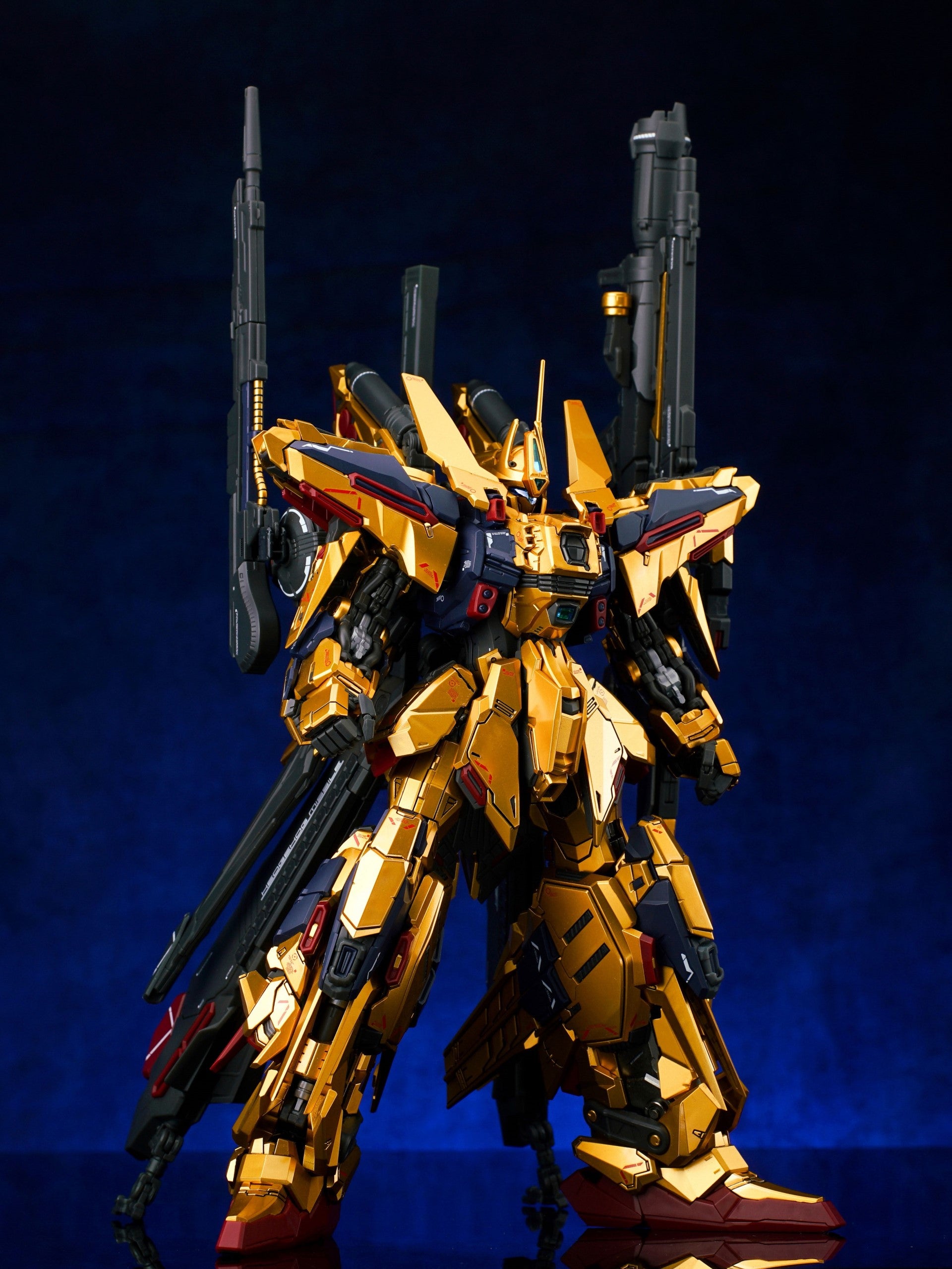 MG 1/100 Golden Warrior Model Kit